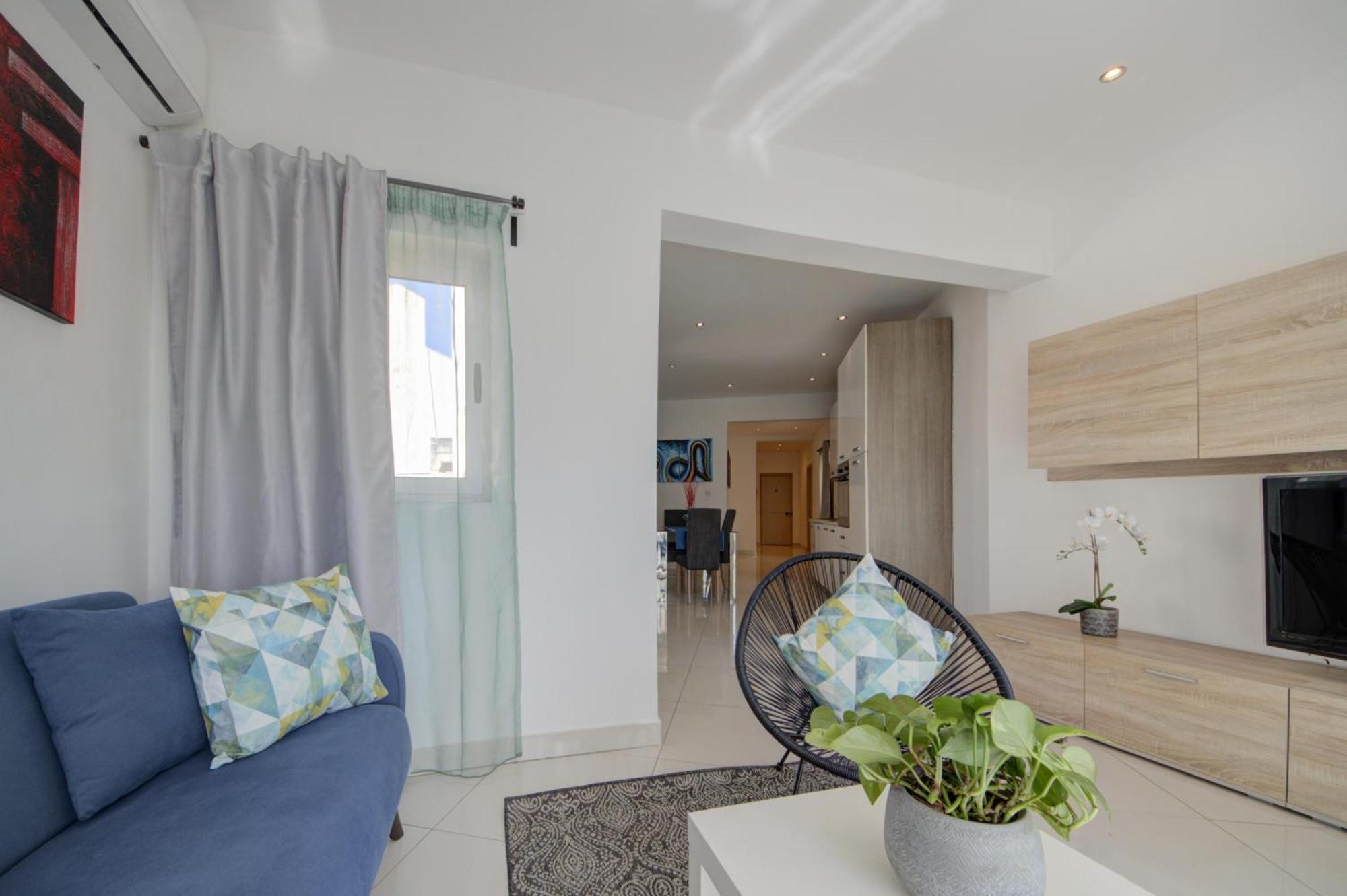 Apartment Sapphire Residences - 2 Bedroom With Views By Shortletsmalta *