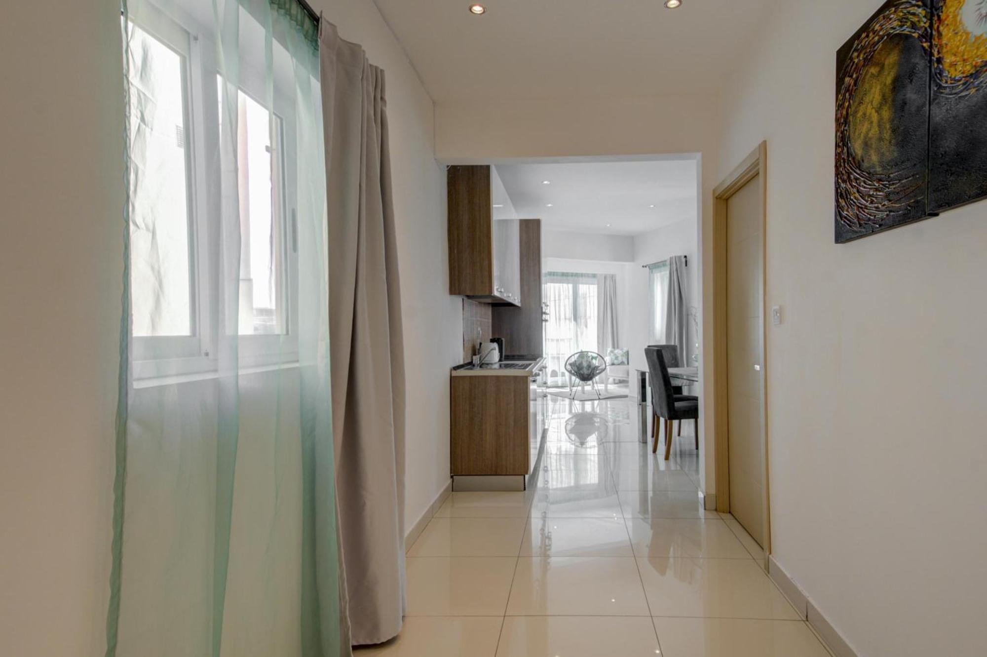 Apartment Sapphire Residences - 2 Bedroom With Views By Shortletsmalta Sliema
