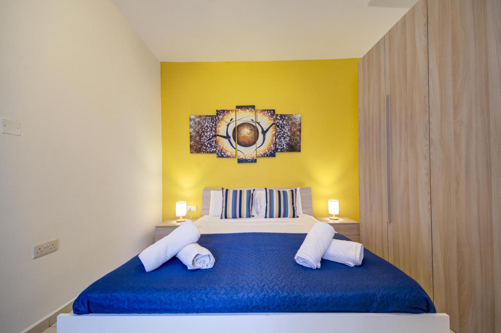 Sapphire Residences - 2 Bedroom With Views By Shortletsmalta