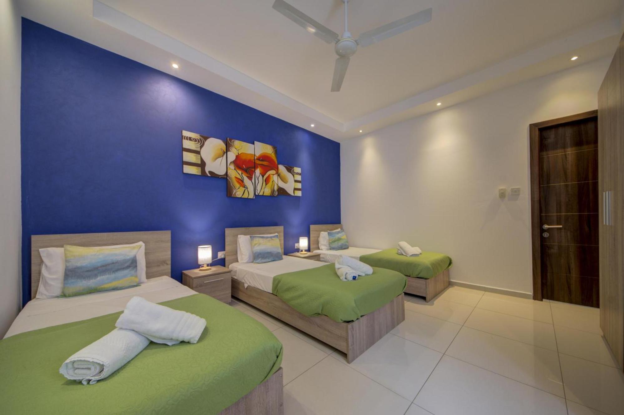 Sapphire Residences - 2 Bedroom With Views By Shortletsmalta Apartment *
