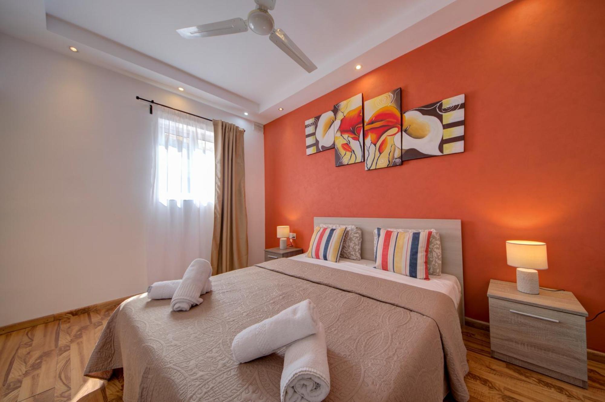Sapphire Residences - 2 Bedroom With Views By Shortletsmalta Appartement
