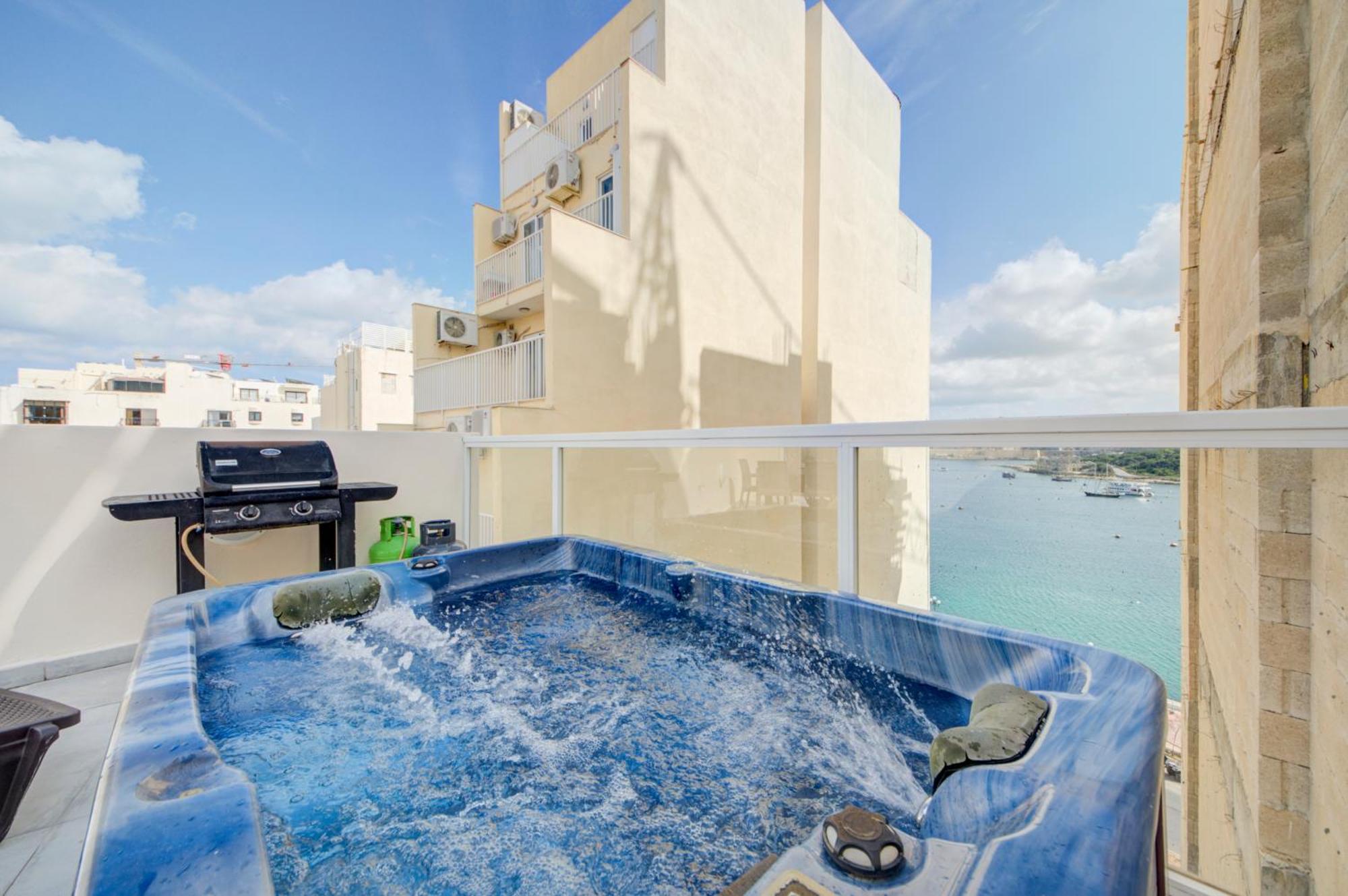 Sapphire Residences - 2 Bedroom With Views By Shortletsmalta Appartement